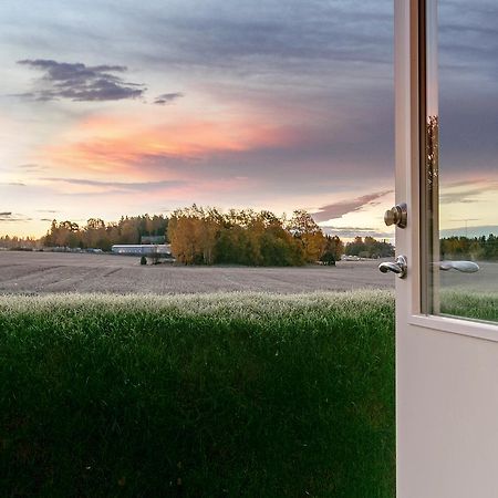 Turinge Hotel ソードラテリエ エクステリア 写真